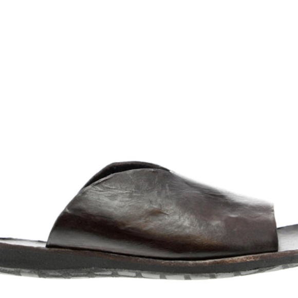 Slip-on Leather Sandals - Picture 4 of 4